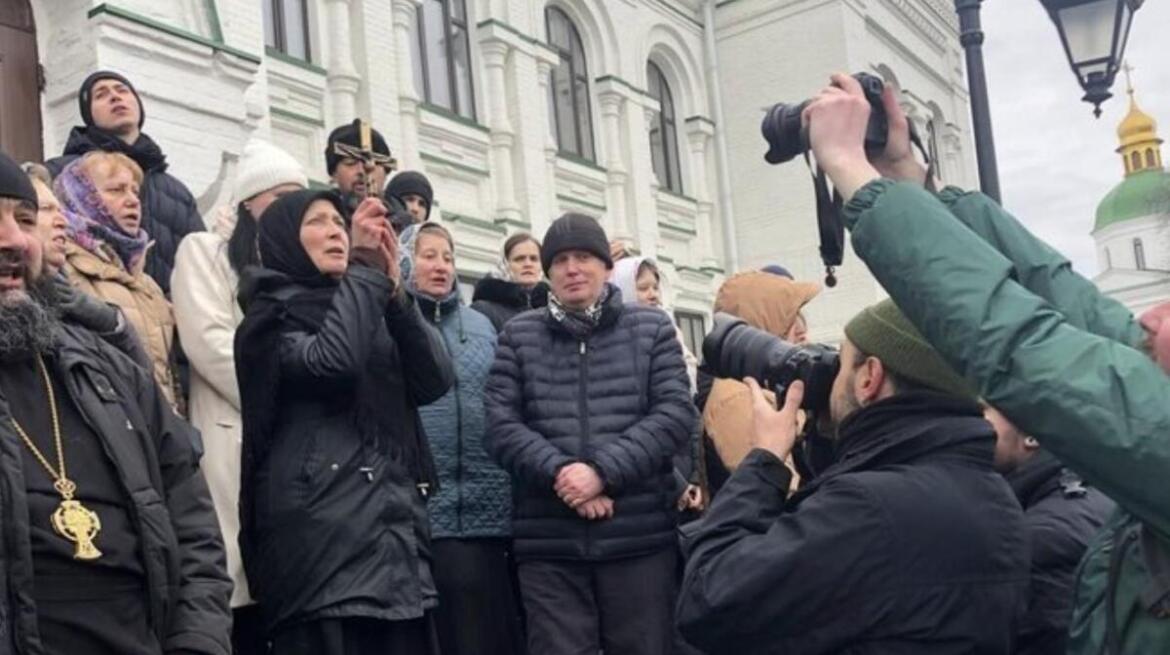 З’явилася інформація, скільки голосів зібрала петиція із закликом не виселяти московський патріархат з Києво-Печерської лаври