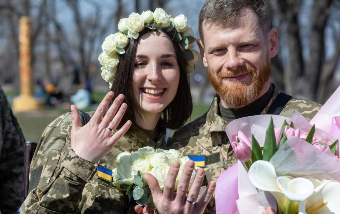 Стало известно, сколько жителей Донецкой области поженились и развелись в 2023 году