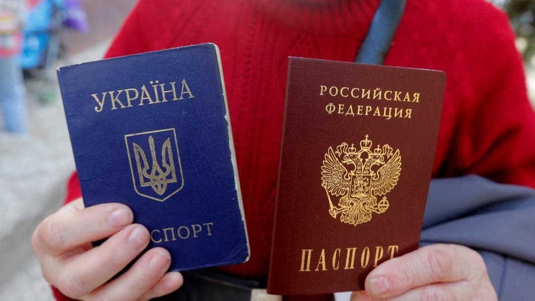 Окупанти на Луганщині перевірятимуть осіб, що не відмовились від українського громадянства