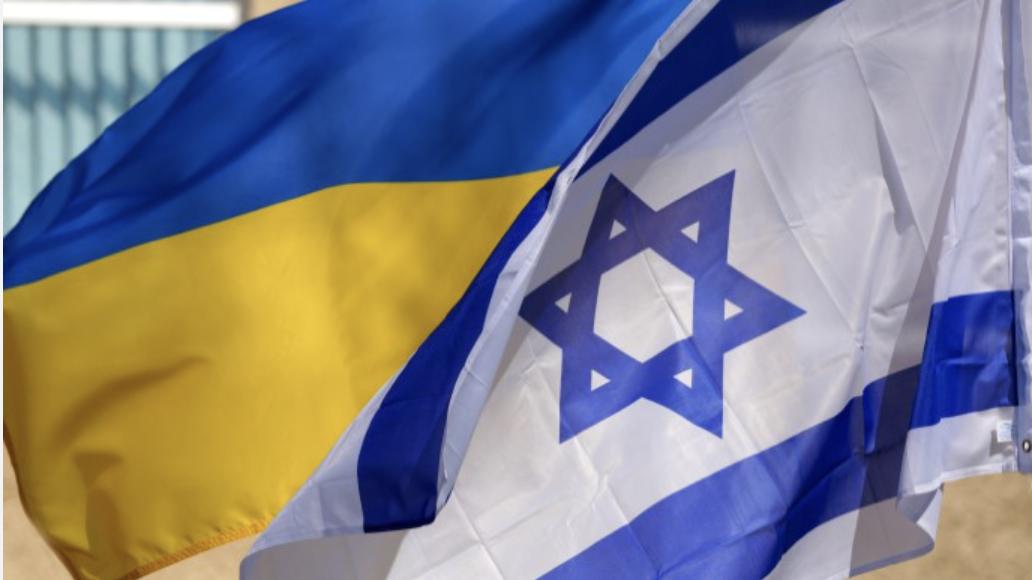 Українського військового на протезах висадили з літака в Ізраїлі