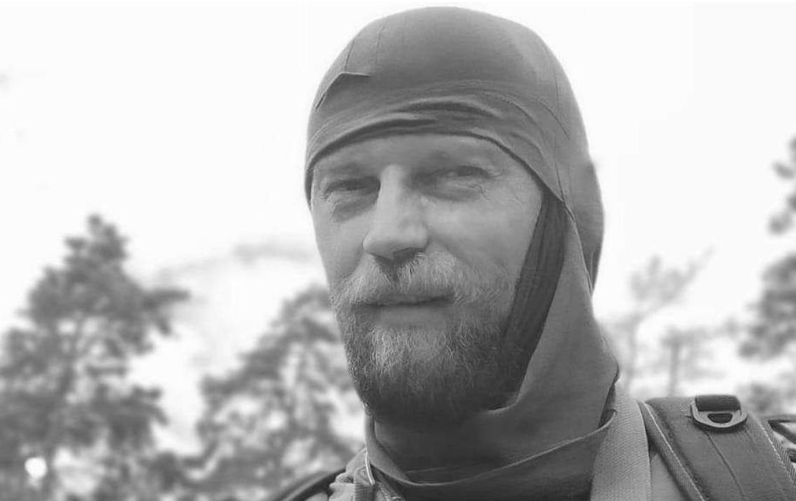 Відомого спортсмена, який загинув на Донеччині, провели в останню путь Черкаси