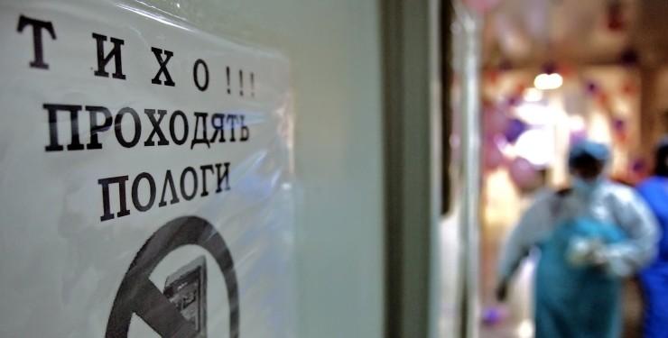 Окупанти відмовляють у виплатах породіллям з українським паспортом – ЦНС