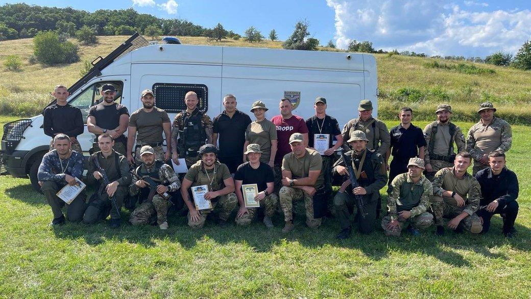 Черкасские спецназовцы в память о павших на войне коллегах провели соревнование (ФОТО)