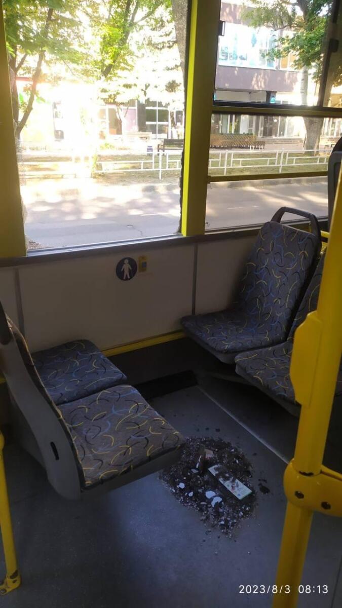 В Херсоне оккупанты утром обстреляли общественный транспорт и церковь: есть пострадавшие