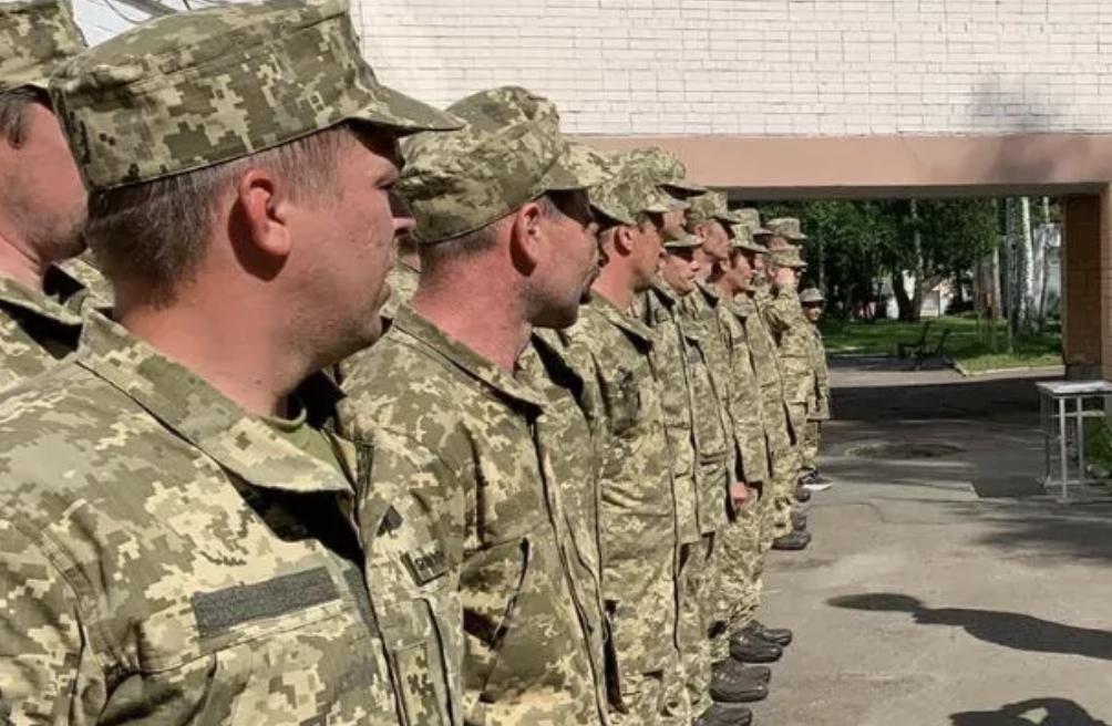 Стало відомо, як військовому перевестися з однієї частини до іншої