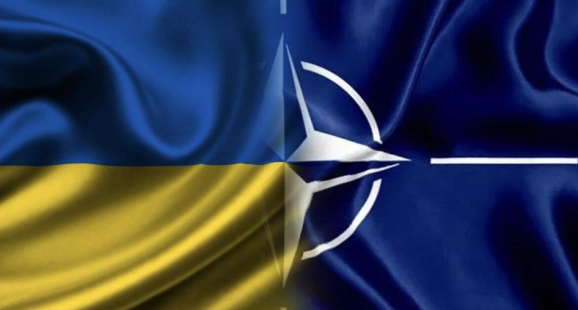 Опитування показало, який відсоток українців підтримує обмін території на членство в НАТО