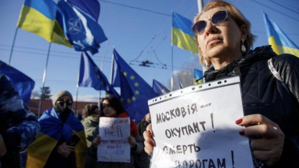 Опитування показало, чи вважають українці братнім народом росіян