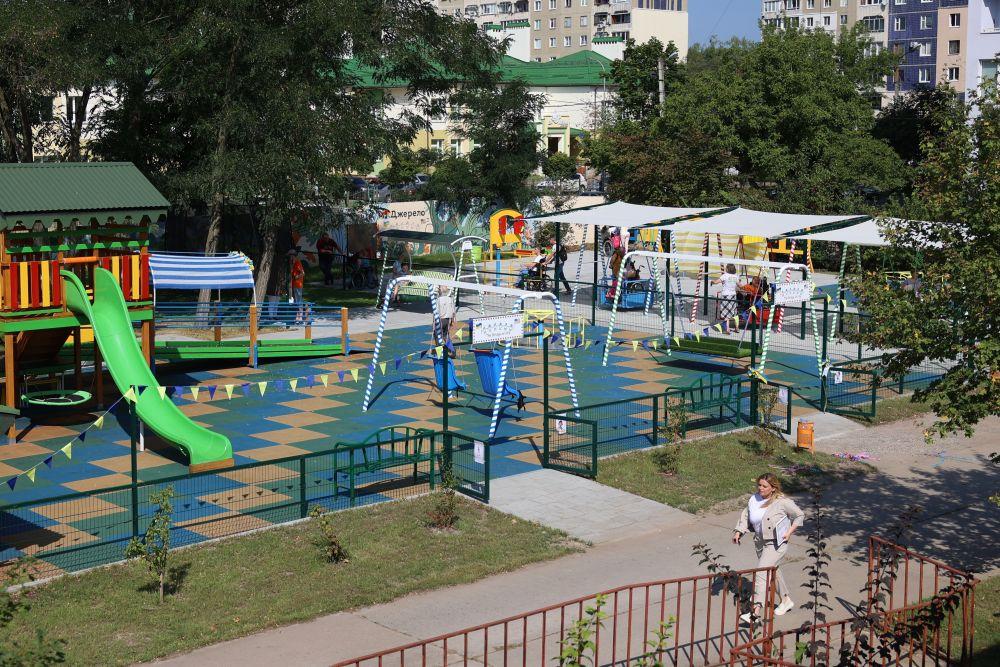 В Україні створили перший парк розваг для дітей з інвалідністю (ФОТО)