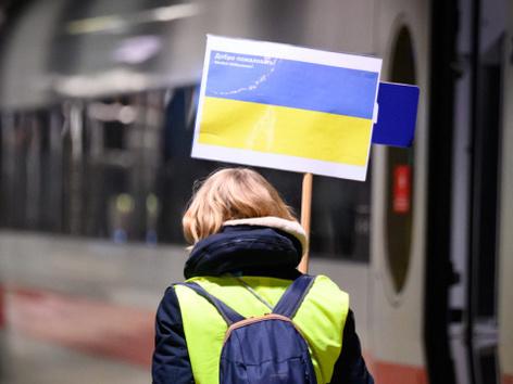Понад 300 українських біженців можуть залишитися без житла в Ірландії: названо причину