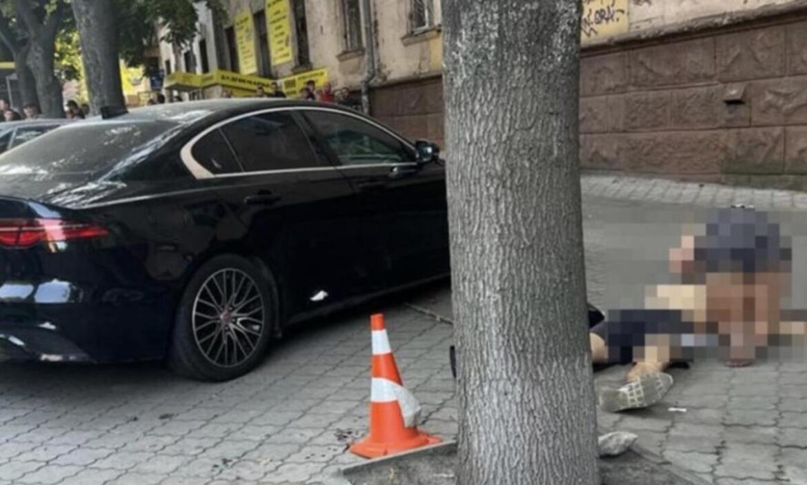 У прокуратурі розповіли про долю поліцейського, який застрелив чоловіка у Дніпрі