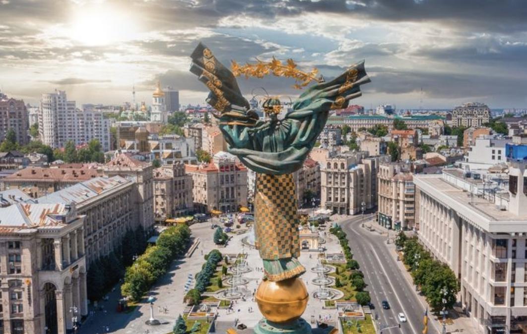 У Києві внаслідок російської ракетної атаки є загиблі