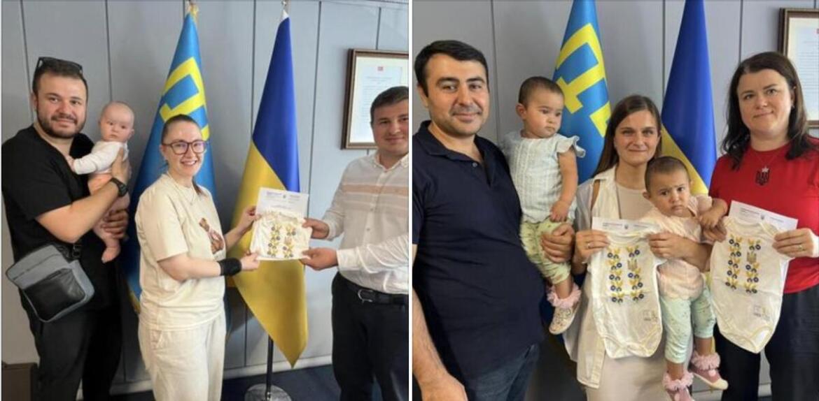 В Турции маленькие украинцы получили первые вышиванки