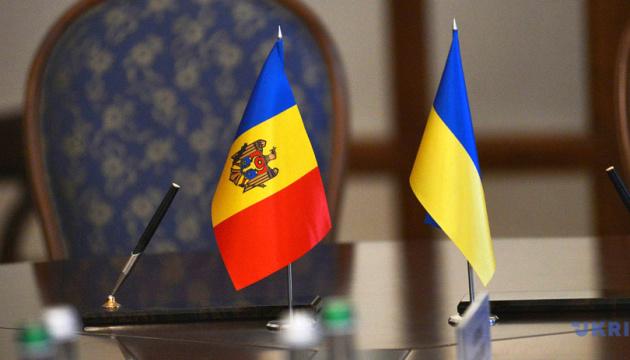 Молдова передала Україні обладнання для ремонту електромереж