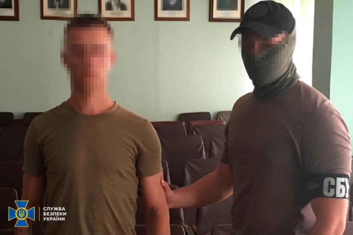 СБУ затримала нацгвардійця, який допомогав окупантам готувати удари по столичних ТЕЦ