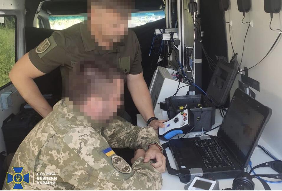В Україні правоохоронці проводять рейди через російські погрози щодо «брудної» бомби