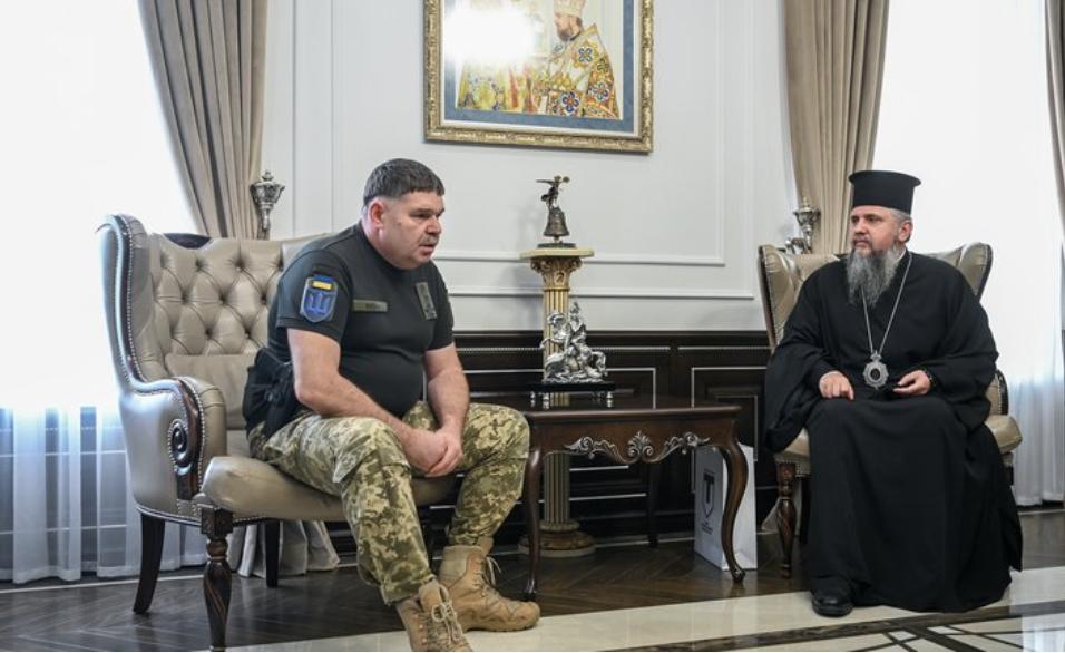 Предстоятель ПЦУ зустрівся з командувачем Сил Територіальної оборони ЗСУ