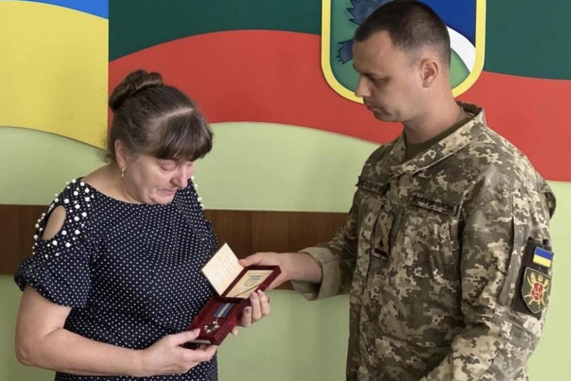 Орден «За мужність» III ступеня передали родині українського героя з Вінниччини