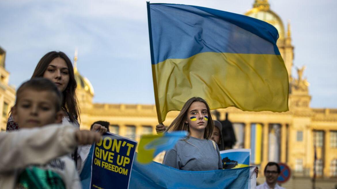Украинцам рассказали, как можно восстановить временную защиту в Чехии после выезда из страны