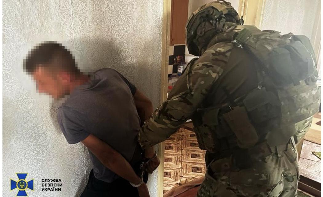У Черкасах правоохоронці затримали вимагача коштів з родин загиблих українських військовослужбовців