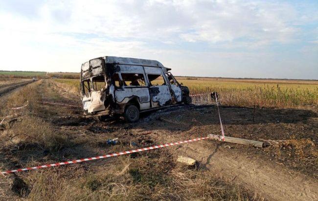 На Миколаївщині на міні підірвалась автівка: є загиблий та поранений