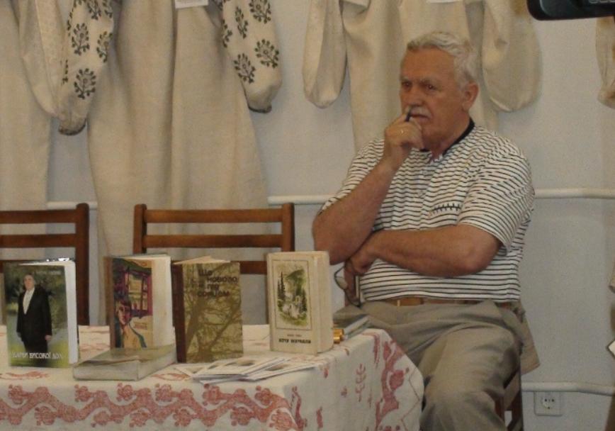 Пішов з життя український письменник Василь Стефак