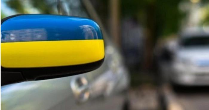 У Чехії запрацював реєстр автівок з українськими номерами: що відомо