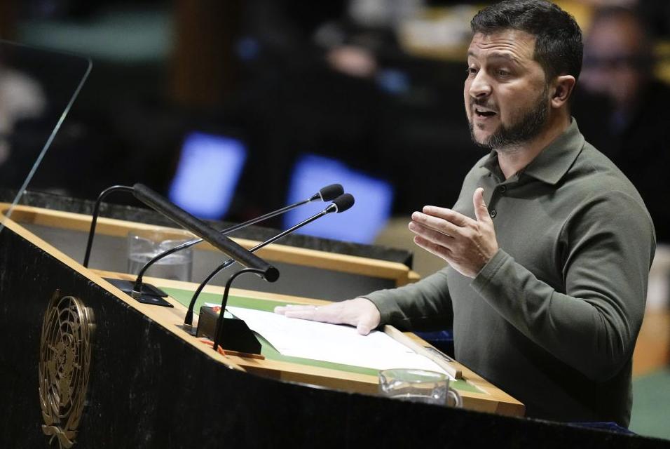 Зеленський назвав червневі саміти вирішальними для війни та озвучив ризики припинення вогню