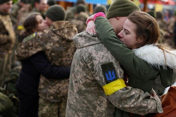 Законний відпочинок військових: адвокат пояснила, чи може командир відмовити у відпустці