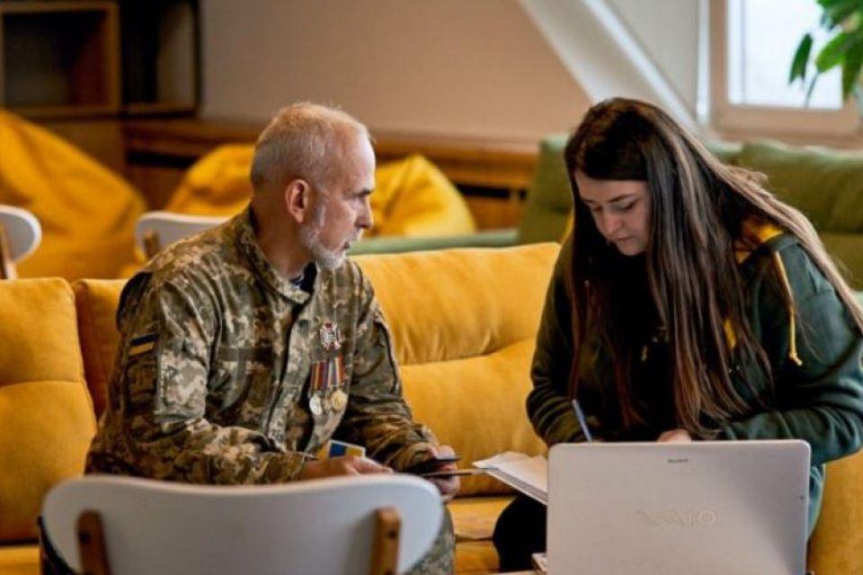 В Киевской области для поддержки военных запускают мобильный офис Veteran Hub