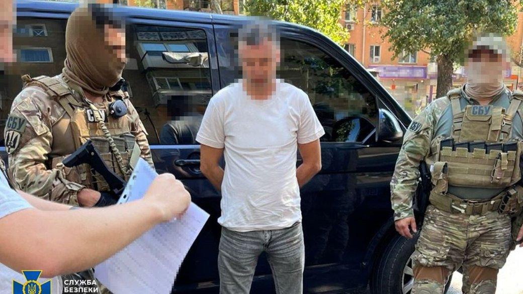 Передавав росіянам інформацію про розміщення ЗСУ: в Одесі затримали ворожого інформатора