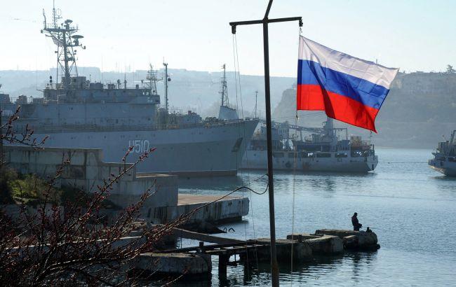 Поблизу окупованого Севастополя вибухнув російський корабель-носій «Калібрів» (ВІДЕО)