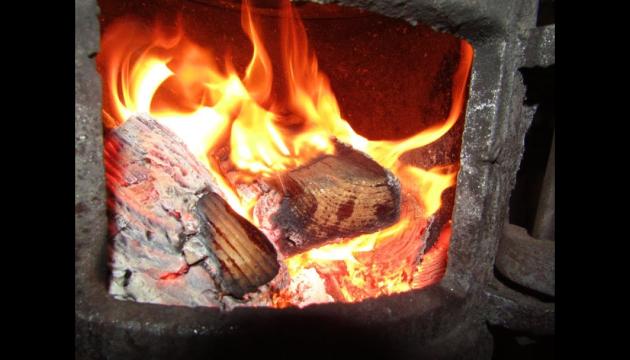 6 000 буржуйок, виготовлених Укрзалізницею, отримали Харківщина та Херсонщина