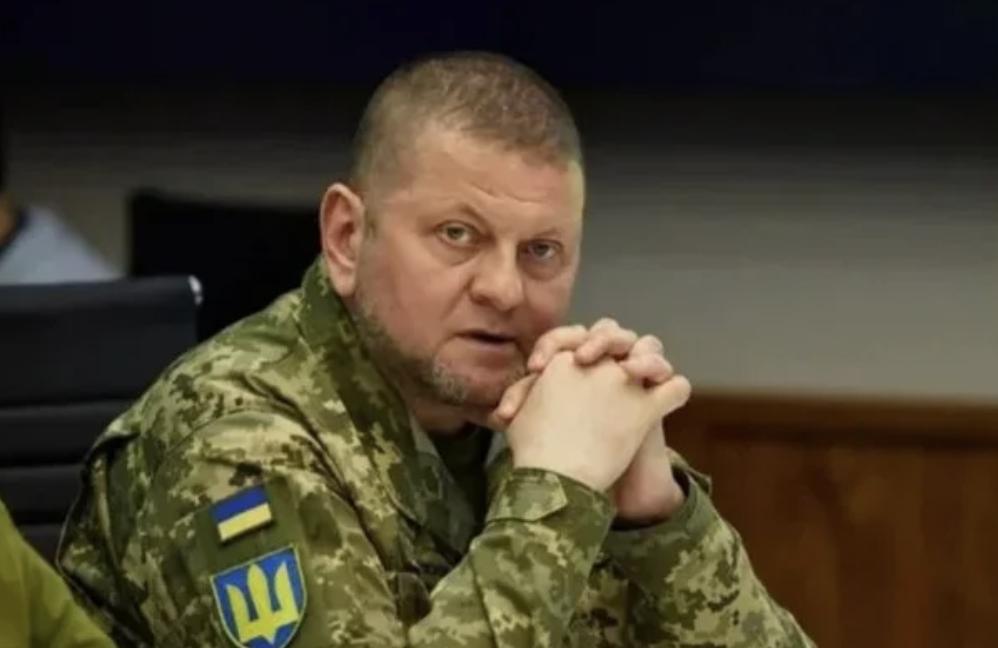 Залужний дав відповідь, чому Захід не допомагає Україні збивати російські КАБи