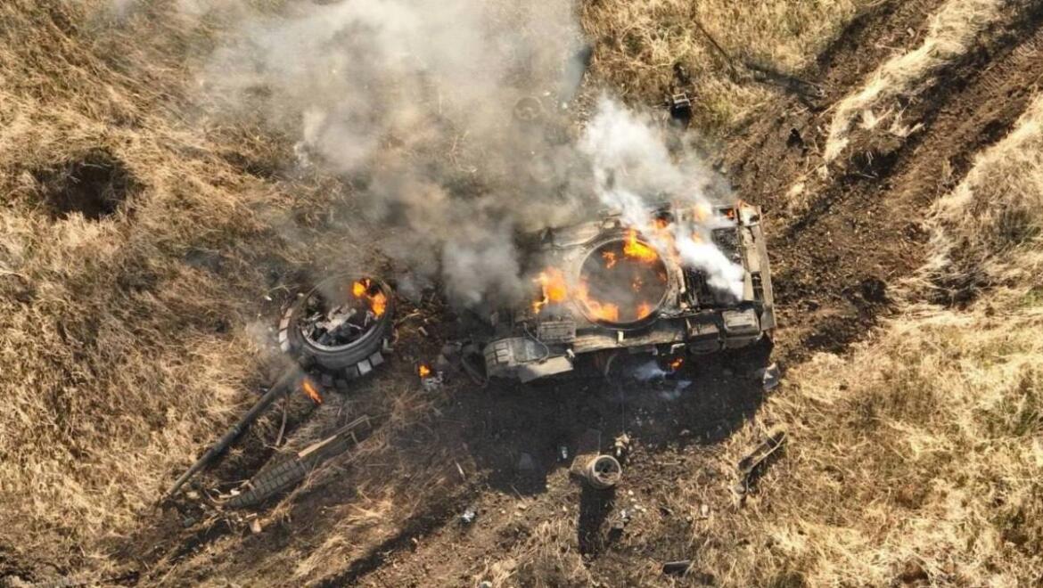 Російська техніка, яку було знищено під час спроби наступу біля Вугледару (фото)