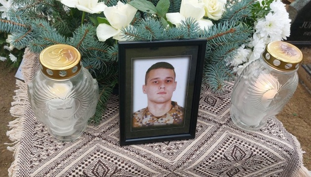 У Латвії попрощалися з добровольцем, який воював за Україну й загинув на Донеччині