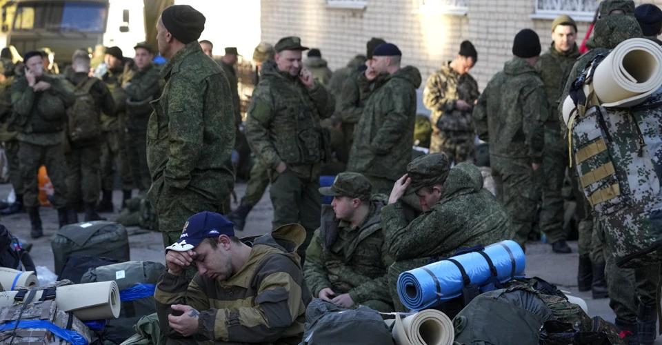 Російські окупанти продовжують приховану мобілізацію у захоплених південних регіонах