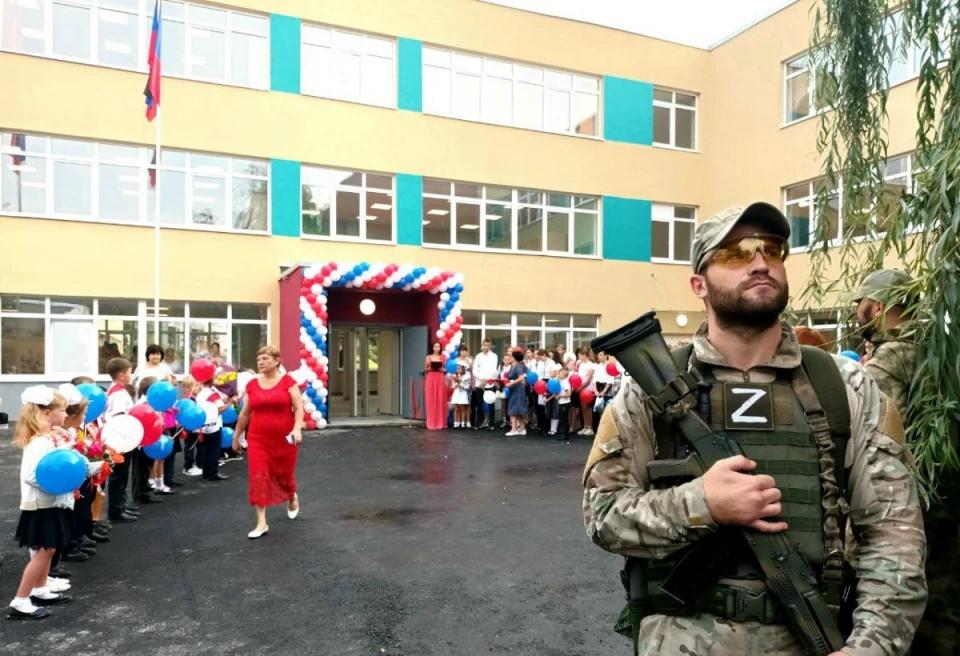 На окуповану Луганщину загарбники завезли вчителів з рф – ЦНС