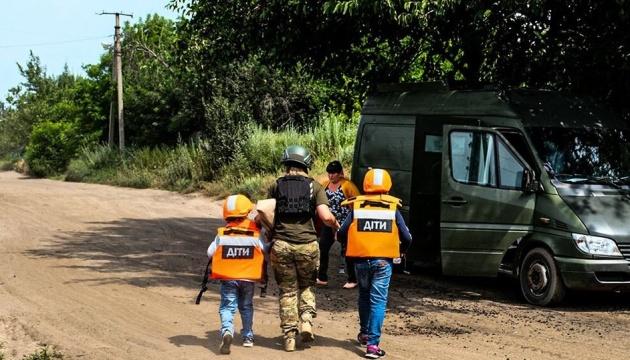З деокупованої Херсонської області вдалося евакуювати 19 людей, з них 2 – діти