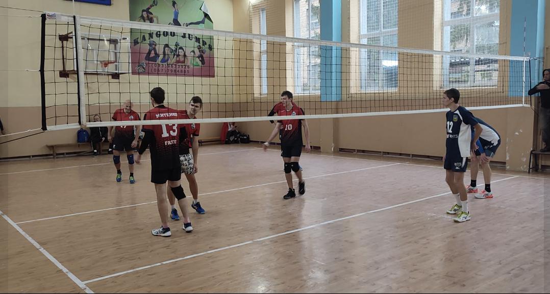 Команди зіграли передостанній тур чемпіонату Боярської МТГ з волейболу