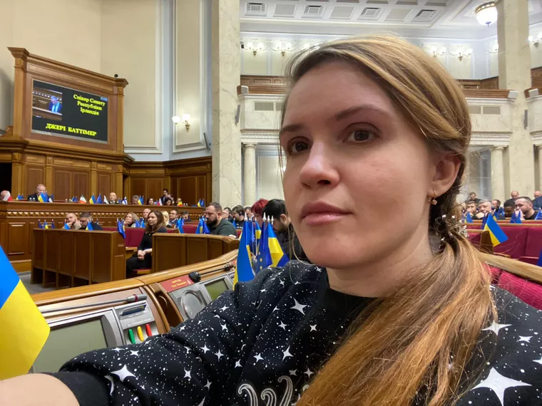 У Верховній Раді одіозна депутатка закликала до відставки Валерія Залужного