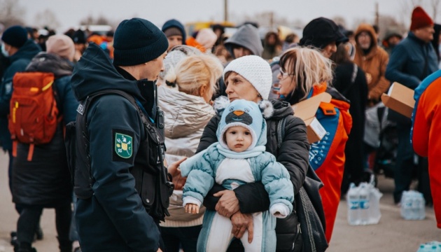 У НБУ розповіли про витрати українських біженців за кордоном