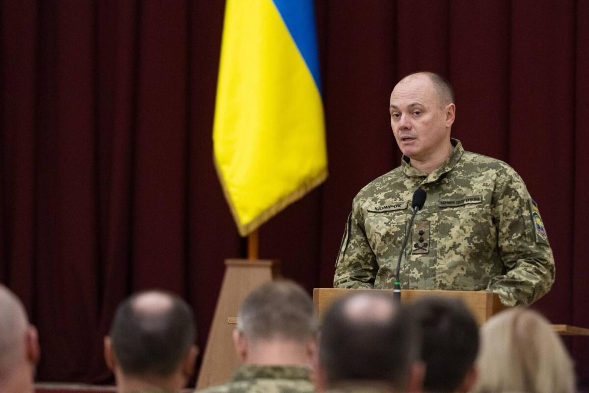 Міністр оборони представив військовим нового командувача Медичних сил