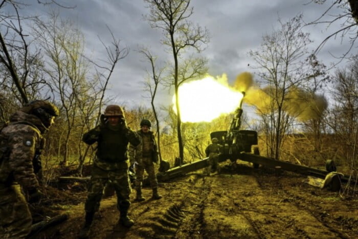 З’явилася інформація, скільки зараз на фронті місцевих депутатів зі «Слуги народу»