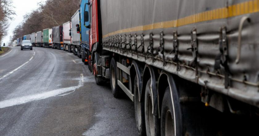 Польські протестувальники розблокують один із пунктів пропуску на кордоні з Україною