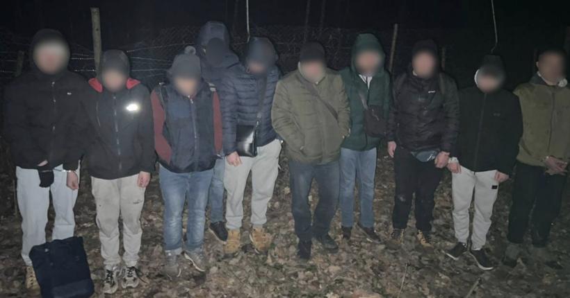 Намагалися потрапити до Румунії: на кордоні затримали ще 10 ухилянтів