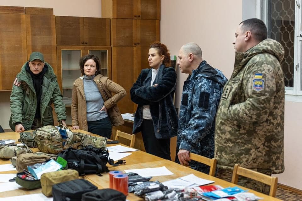 У Міноборони мають намір перекомплектувати тисячі аптечок для ЗСУ: в чому причина