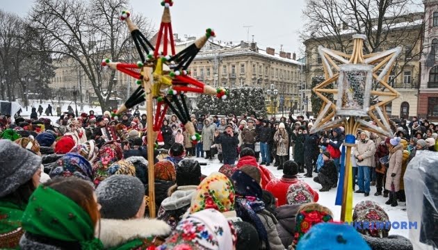 У центрі Львова відбувся фестиваль зимового фольклору (ФОТО)