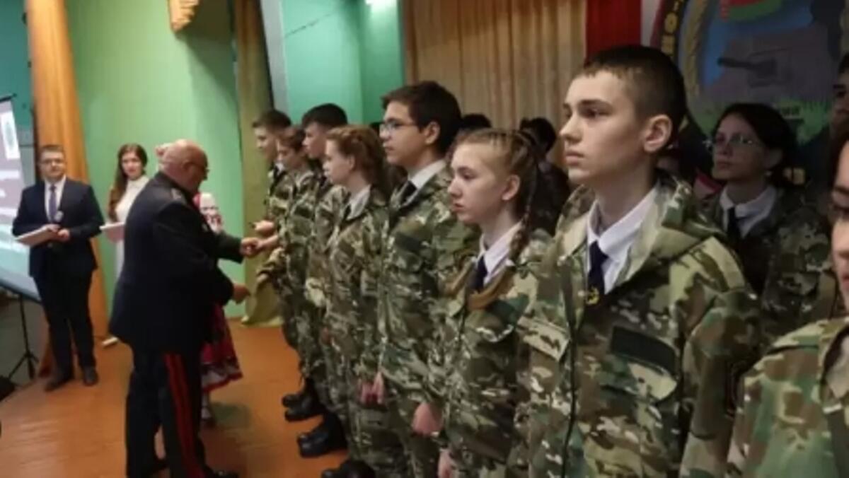У Білорусі школярів будуть готувати до допитів солдат НАТО
