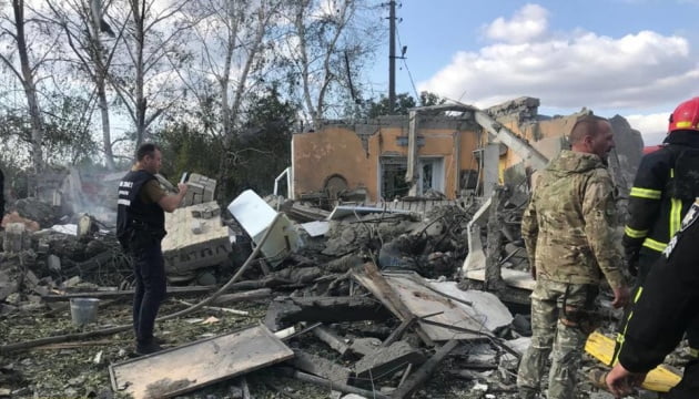 Для дітей, які внаслідок російського удару по селу Гроза стали сиротами, зібрали один мільйон гривень
