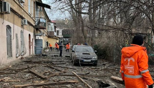У міськраді Одеси розповіли про наслідки ворожої дронової атаки